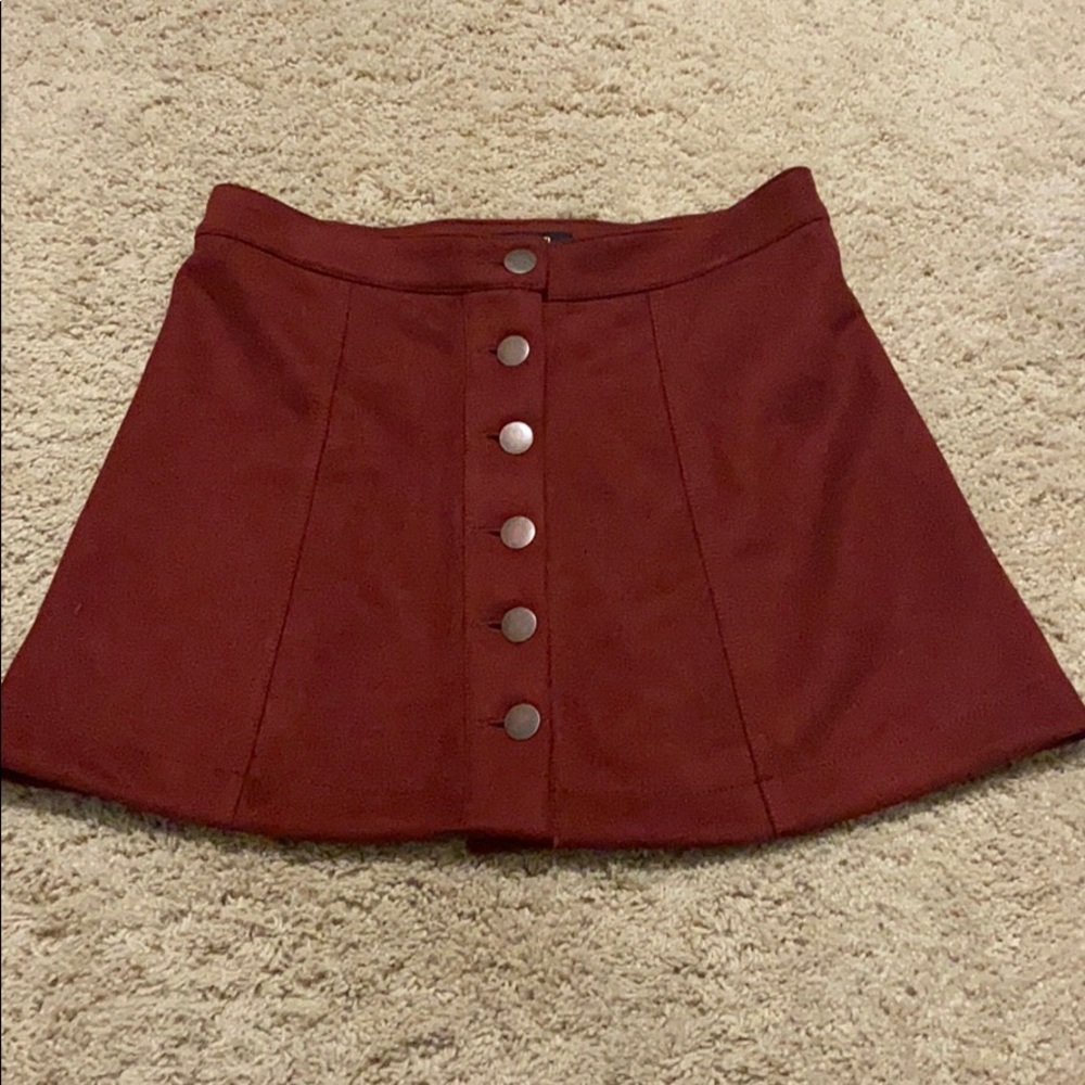 Maroon mini skirt